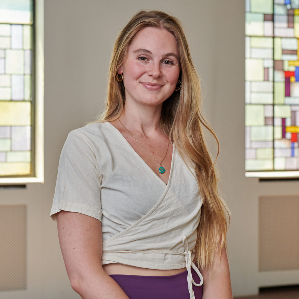 Laura Hörhaber - Yoga teacher at M.Y.journey