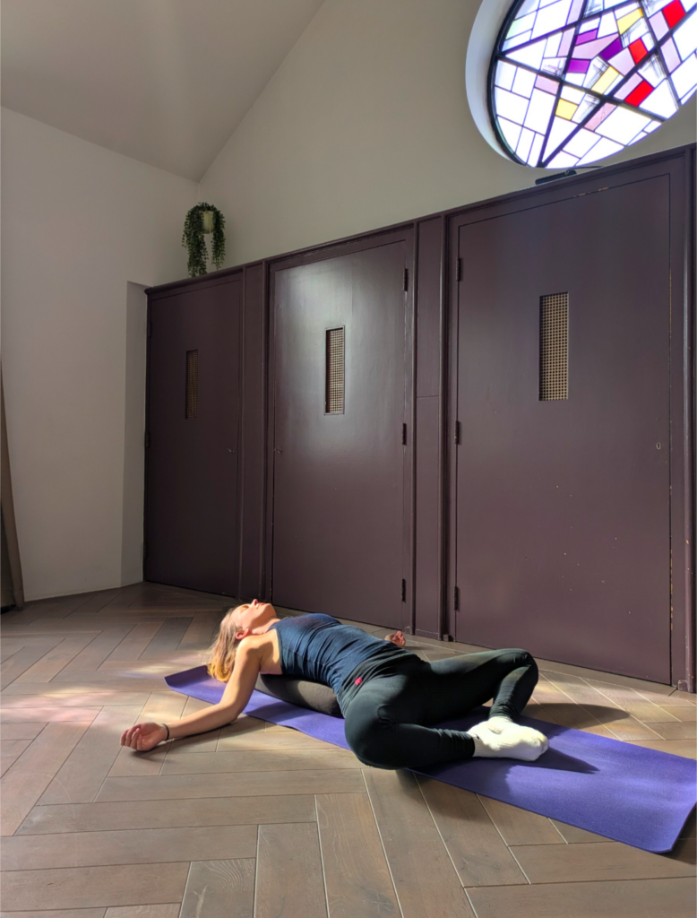 supta badha konasana